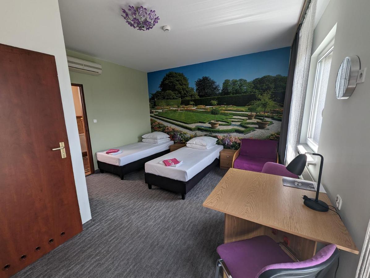 Motel Drabek Tarnowskie Góry Eksteriør bilde